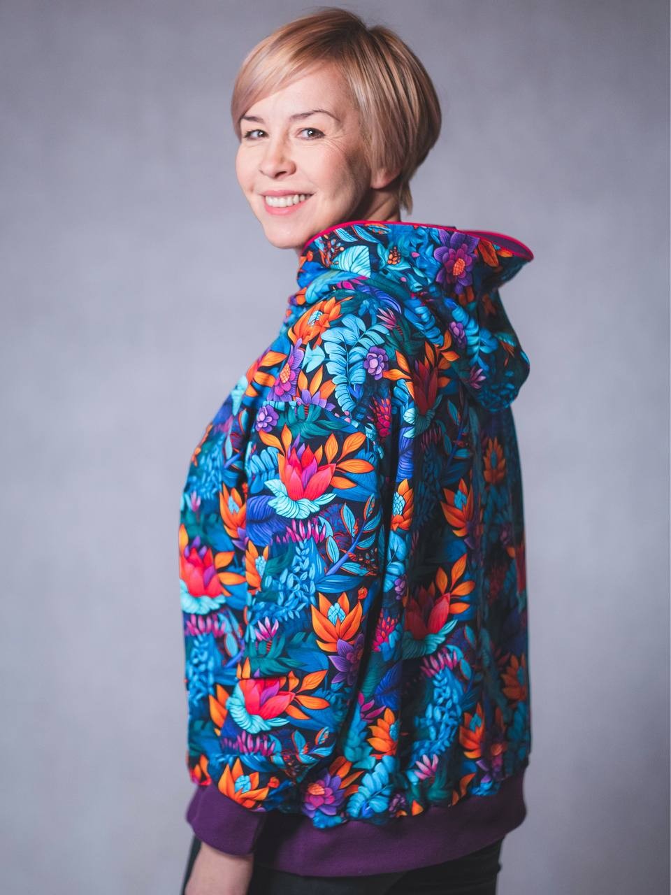 bluza-oversize-tropikalny-ogrod-1-box